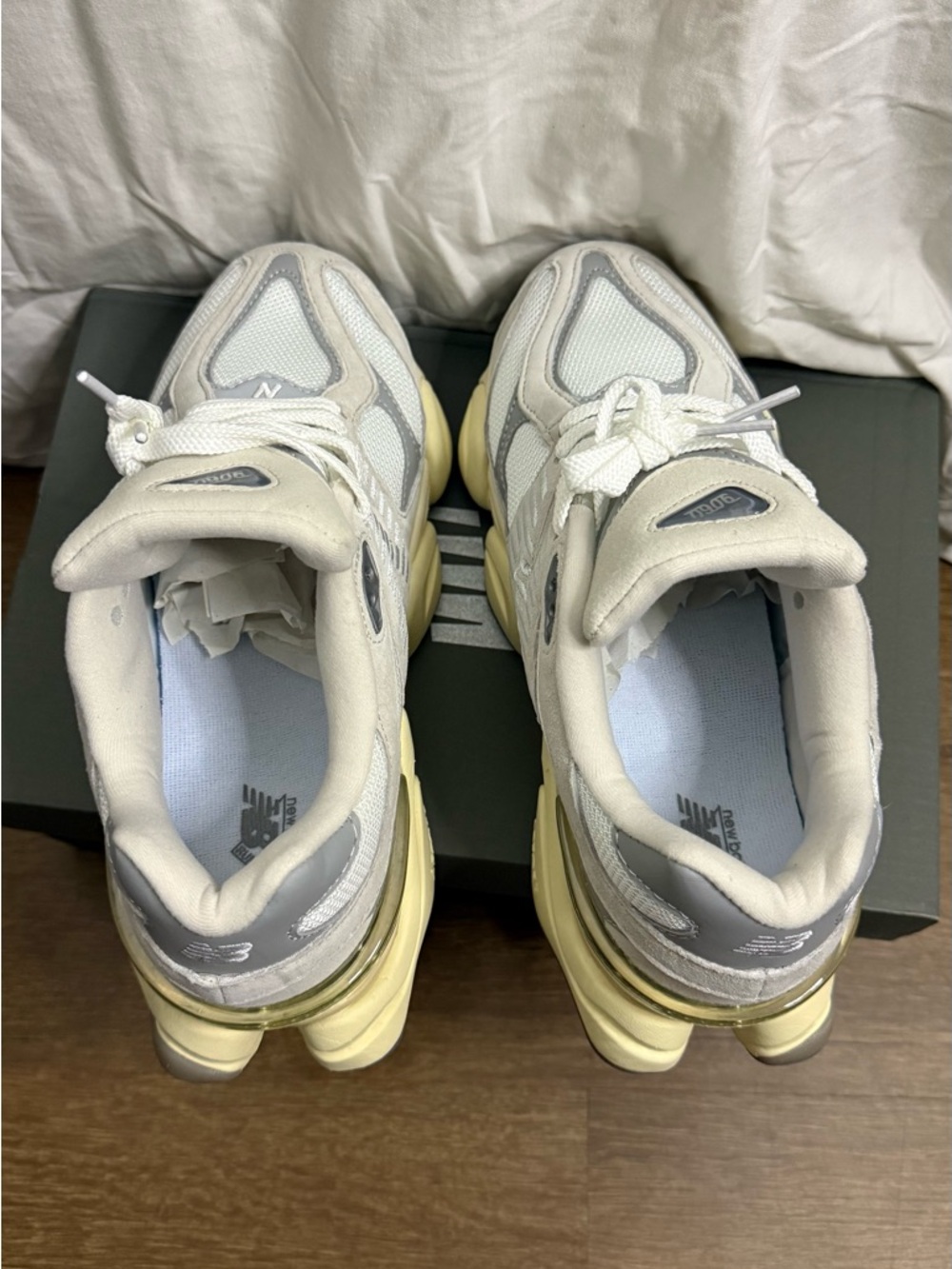 New Balance 9060 Sneakers Men’s Shoes Size 6.5 - Picture 5 of 7